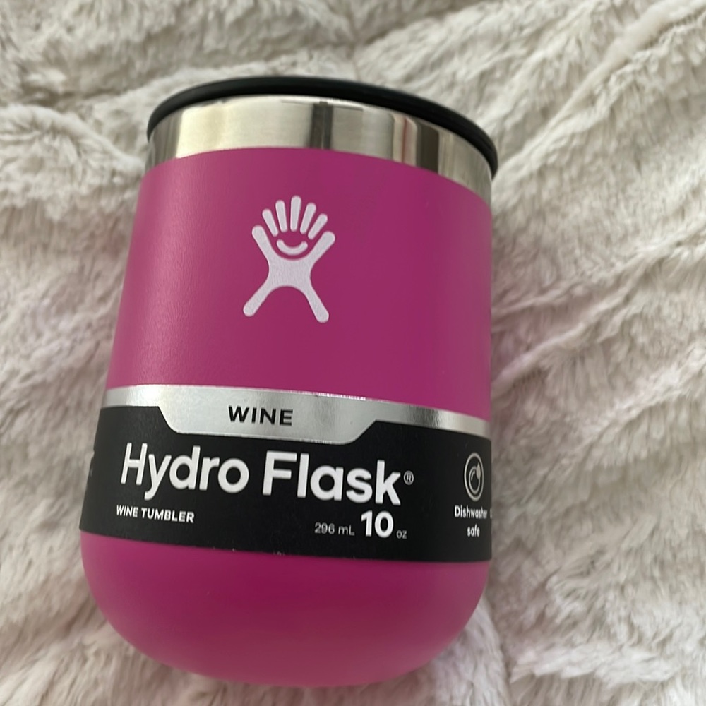 Pink hydro flask wine tumbler